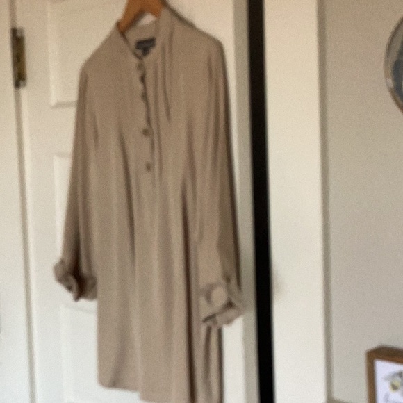 COPY - NWT Monteray Bay Appleseed’s tan loose fitting tunic top 3/4 sleeves siz… - Picture 7 of 13